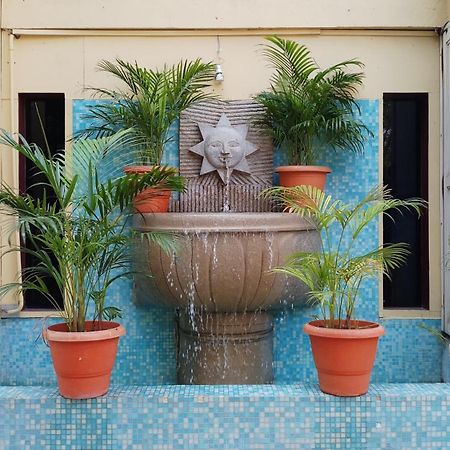 Meenakshi'S Sunshine Hotel Madurai Ngoại thất bức ảnh